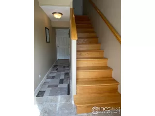 Photo #2: 926000 Listing