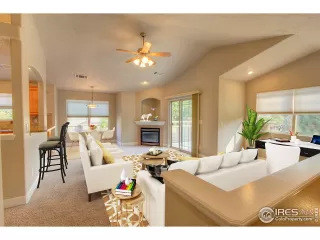 Photo #2: 926049 Listing