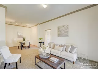 Photo #5: 926110 Listing