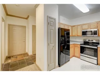 Photo #6: 926110 Listing