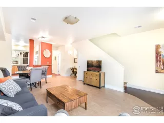 Photo #3: 926121 Listing