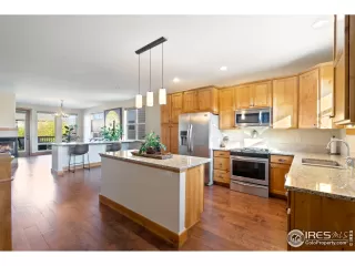 Photo #1: 926124 Listing