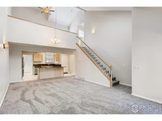 Photo #4: 926151 Listing