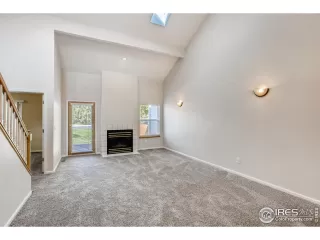 Photo #5: 926151 Listing