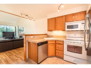 Photo #6: 926159 Listing 