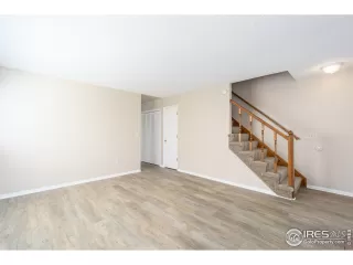 Photo #5: 926165 Listing