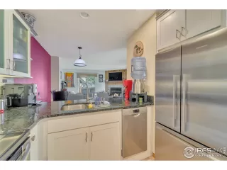 Photo #5: 926172 Listing 