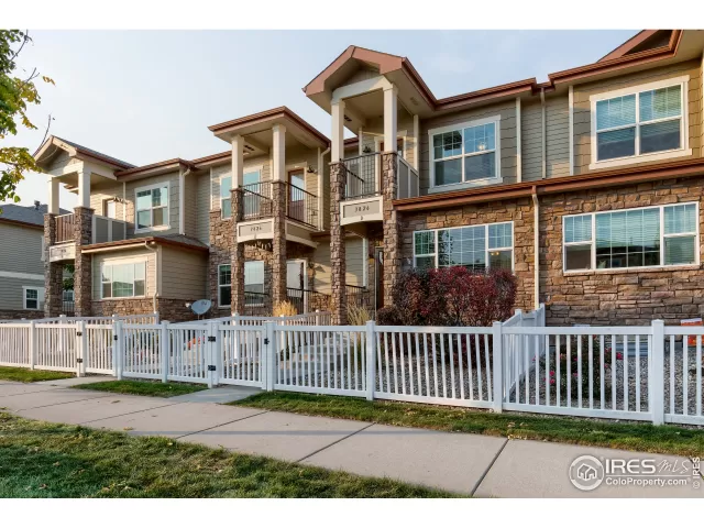 MLS: 926180 Condo For Sale