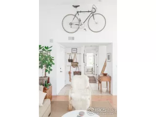 Photo #2: 926206 Listing