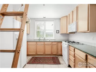 Photo #5: 926206 Listing