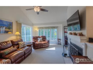 Photo #6: 926237 Listing