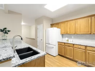 Photo #4: 926244 Listing