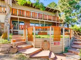 Photo #1: 926263 Listing