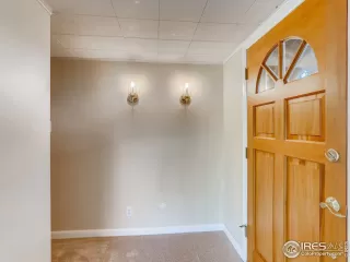 Photo #5: 926263 Listing