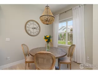 Photo #5: 926266 Listing