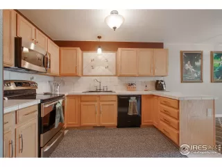 Photo #4: 926292 Listing