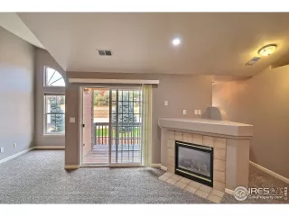 Photo #6: 926322 Listing