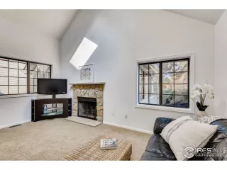 Photo #3: 926337 Listing