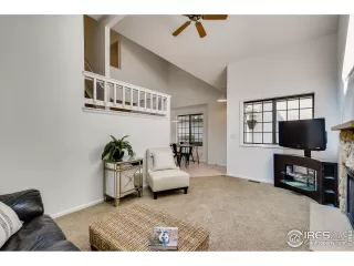 Photo #4: 926337 Listing