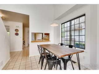 Photo #5: 926337 Listing