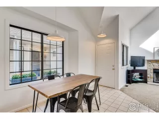 Photo #6: 926337 Listing