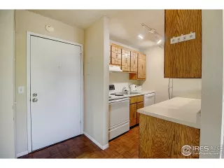 Photo #1: 926338 Listing