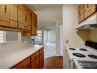 Photo #3: 926338 Listing