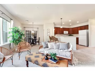 Photo #4: 926376 Listing