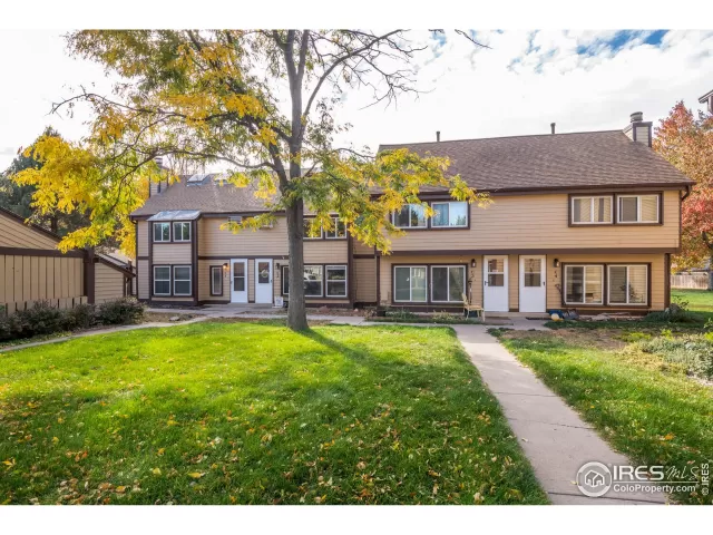 MLS: 926405 Condo For Sale