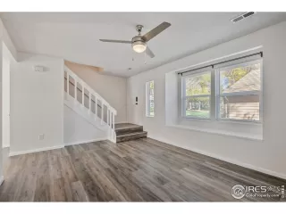 Photo #5: 926405 Listing 