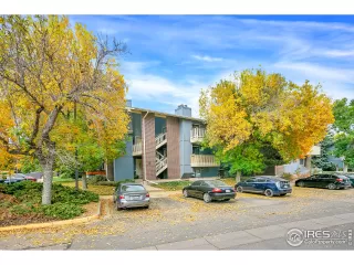 Photo #2: 926426 Listing