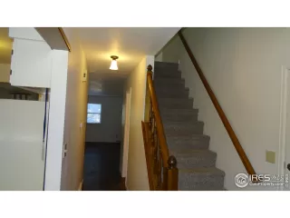 Photo #4: 926444 Listing