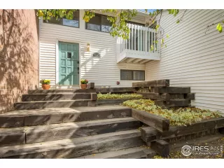 Photo #5: 926449 Listing