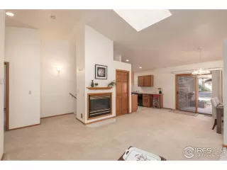 Photo #6: 926469 Listing