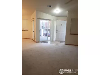 Photo #5: 926489 Listing