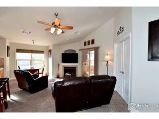 Photo #5: 926545 Listing