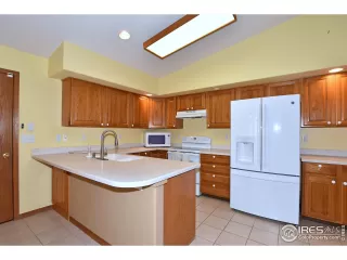 Photo #2: 926592 Listing 