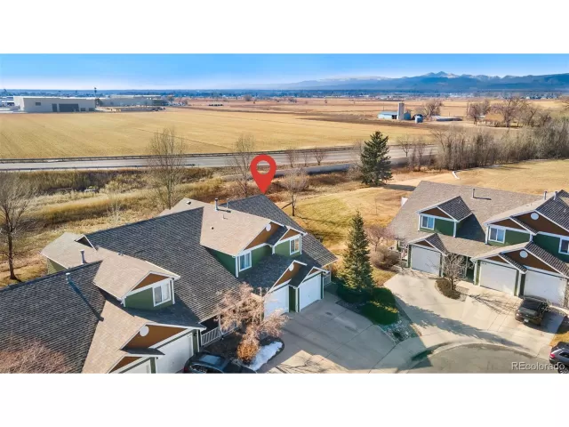 MLS: 9266081 Condo For Sale