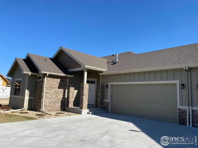 MLS: 926614 Condo For Sale