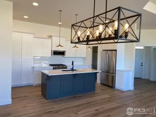 Photo #3: 926614 Listing