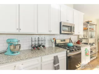 Photo #6: 926646 Listing