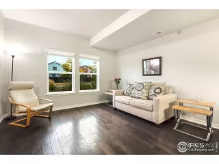 Photo #3: 926703 Listing