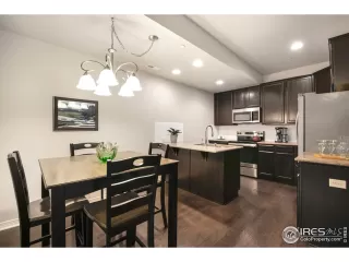 Photo #5: 926703 Listing