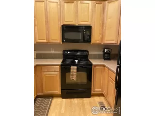 Photo #3: 926776 Listing