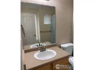 Photo #5: 926776 Listing