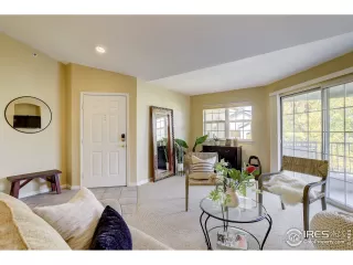 Photo #6: 926782 Listing 