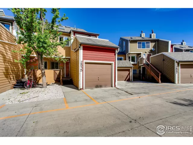 MLS: 926785 Condo For Sale