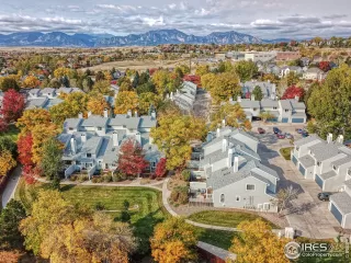 Photo #5: 926789 Listing