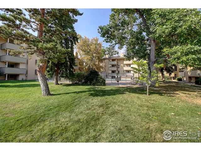 MLS: 926793 Condo For Sale