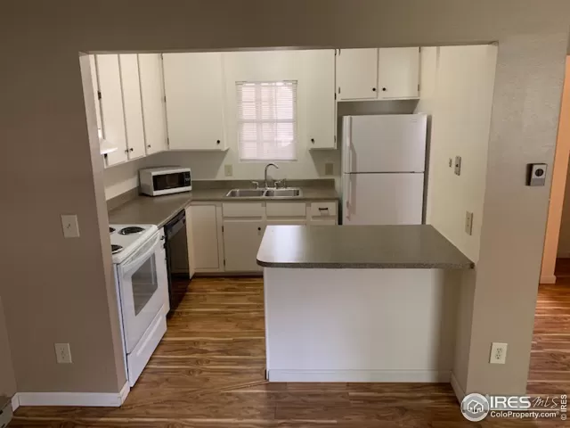 MLS: 926836 Condo For Sale